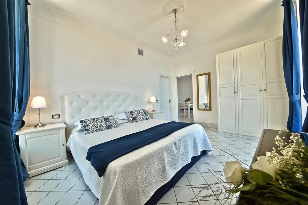 Palazzo Dogana Rooms Agropoli Eksteriør billede