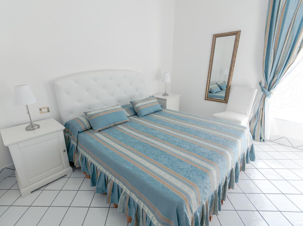 Palazzo Dogana Rooms Agropoli Værelse billede